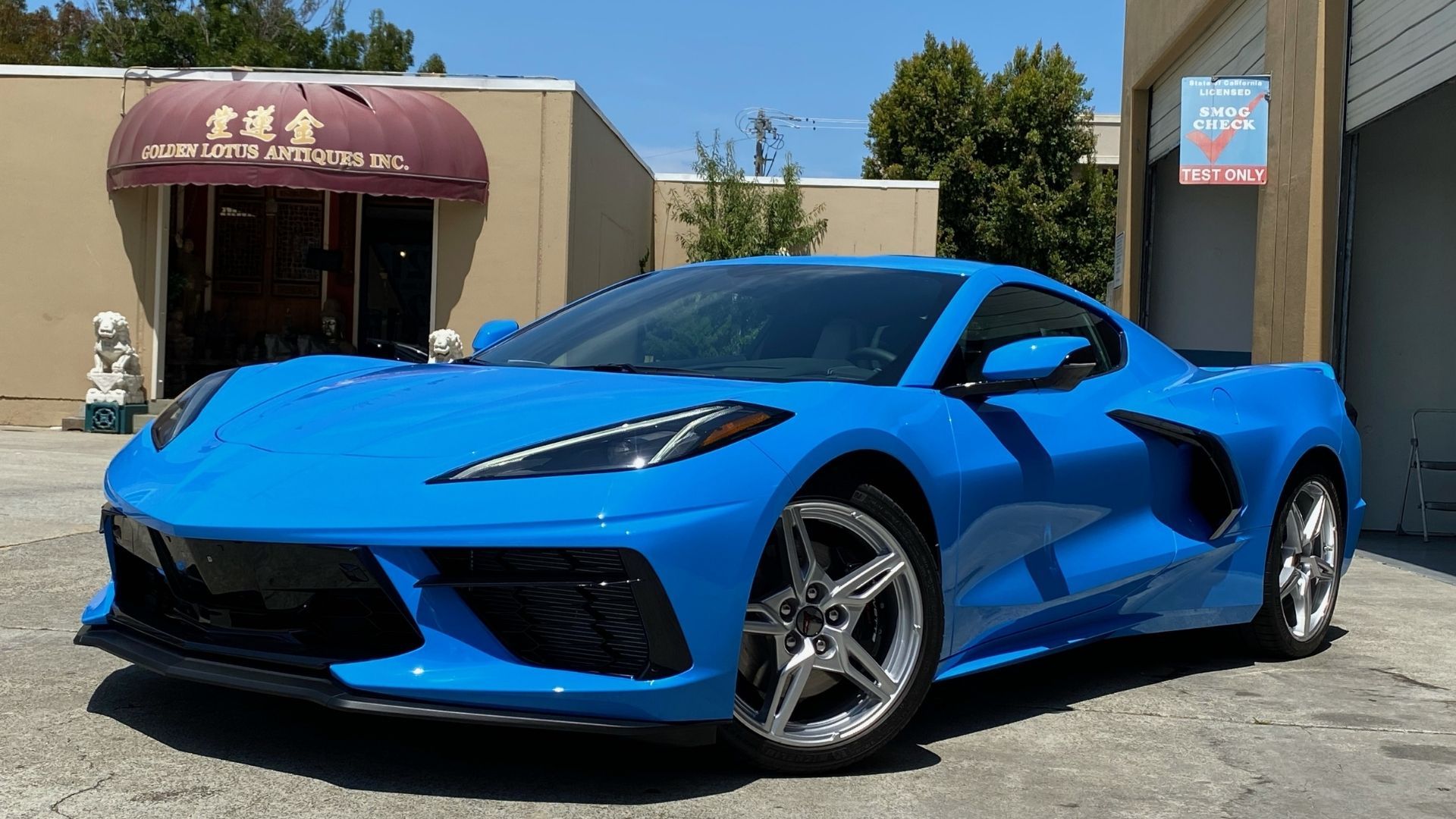 Click to Enlarge-Esc to Close Corvette Generations/C8/C8 2021 Corvette 2LT Z51 Rapid Blue.jpg